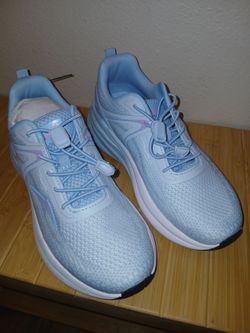 New Avia Sneakers - Size 4 - $10