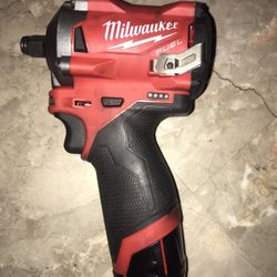 Milwaukee M12 1/2 Stubby