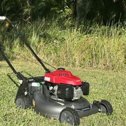 Honda Self Propelled Lawn Mower 