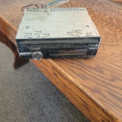 Sony Stereo 50 Dlls