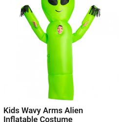 Kids Inflatable Costume With New Batteries 