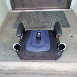 Graco Folding Booster Car Seat