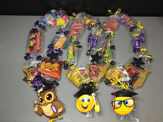 Graduation lei