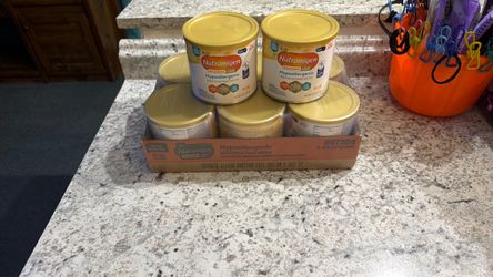 8 cans of Baby formula!