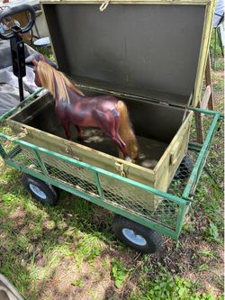 $60-antique 1940 trunk