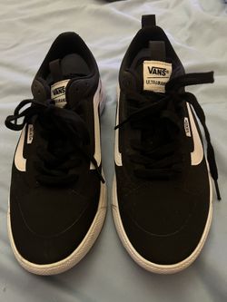 Never Worn Vans Men’s Women’s  Tennis Shoes