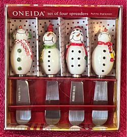 Oneida Set of Four Spreaders Petite Snowman NEW!