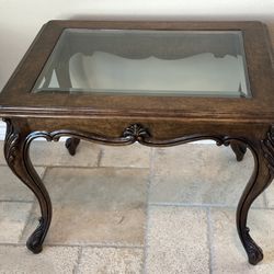 Beautiful Vtg Rectangular French Provincial Side Table w/Beveled Glass- Made of Maple & Olive Ash Burs