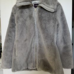 Johnston & Murphy Plush Gray Fur-Style Jacket 