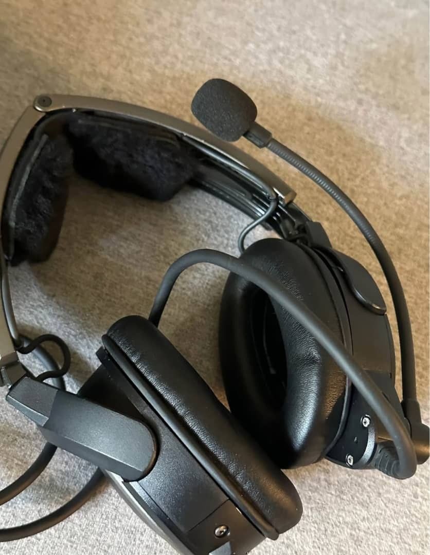 Bose A20 Aviation Headset Bluetooth Dual Plug