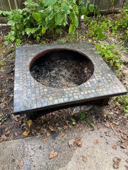 Fire pit (base only)