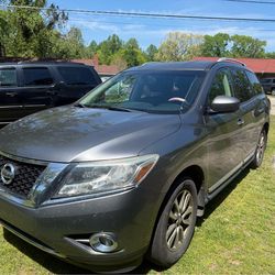 2015 Nissan pathfinder