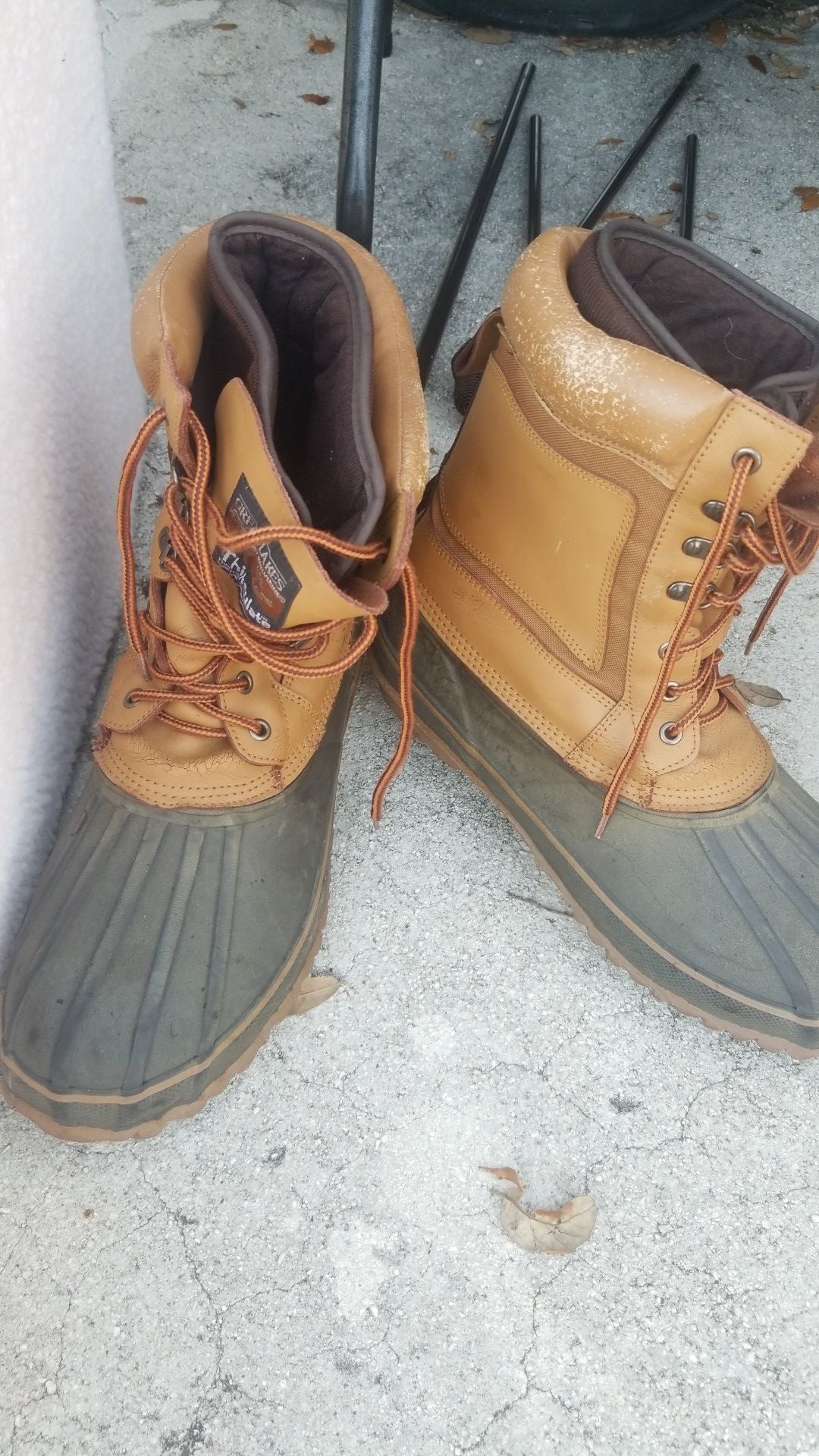 Size 14 mens snow boots