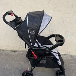 KOLCRAFT STROLLER