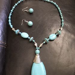 Turquoise necklace and earrings