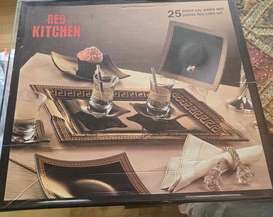 25 Pcs Tea Cake Set