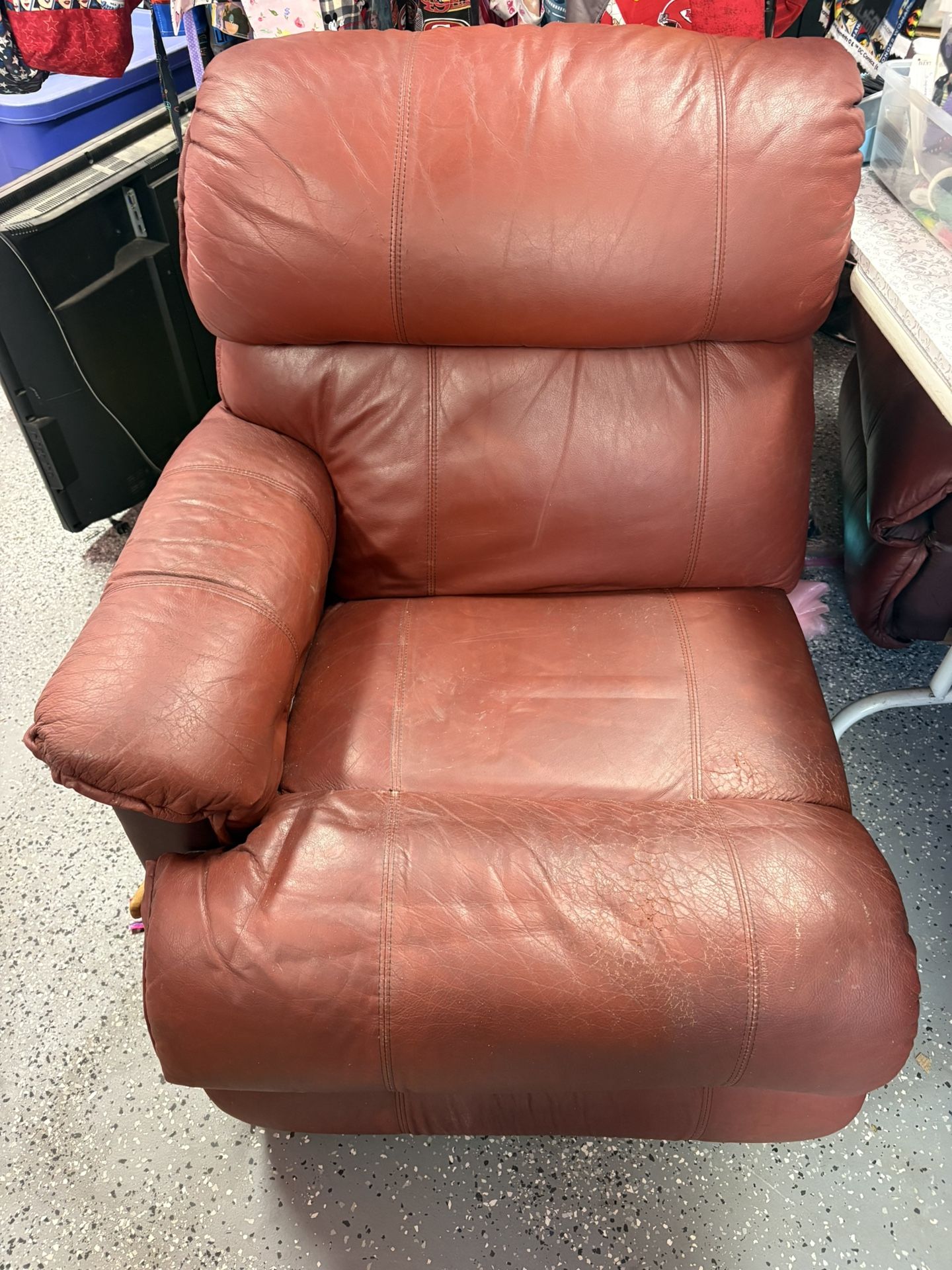 Lazy Boycouch Recliner And love seat Recliner 