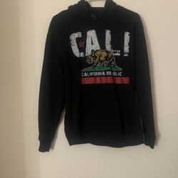 Sweatshirt (Medium)