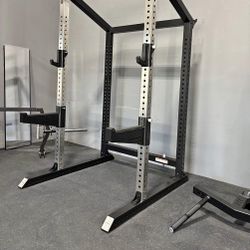 11-Gauge Steel Half Rack - Can Add On Attachments!