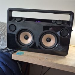 Brand New Zizo Bluetooth Speaker