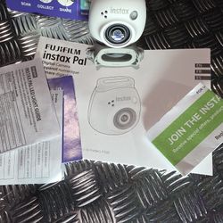 Fujifilm Instax Pal