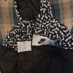 Nike Kids Jacket  5-6