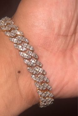 10k gold and diamond bracelet