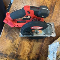 5-3/8” Milwaukee Metal Cutting Saw