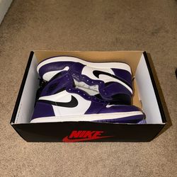 Jordan 1 Court Purple Size 10.5 $150‼️