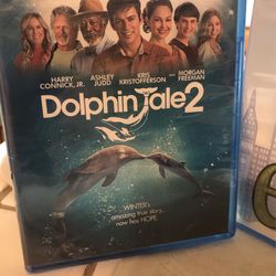 New Blu-Ray DOLPHIN TALE  $2. 