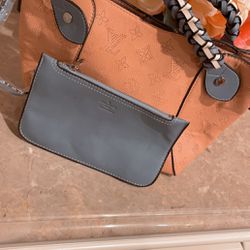 Louis Vuitton Bag That Comes With Small Wallet
