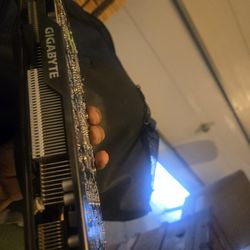 Gigabyte Radeon HD 7870 2GB GHz Edition (GV-R787OC-2GD) graphics card.