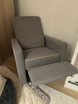 DaVinci Upholstered Glider Recliner Chair