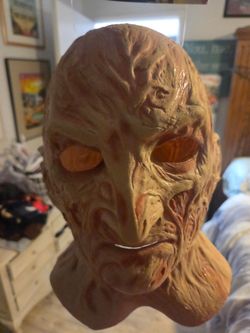 Trick or Treat Studios Nightmare on Elm Street 4 Freddy mask new never worn