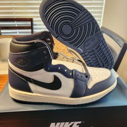 Jordan 1 Midnight Navy