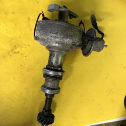 Ford Distributor 