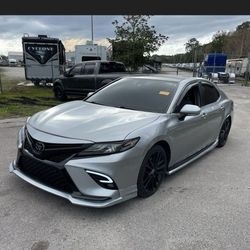 2019 TOYOTA CAMRY SE. !PRICE REDUCED!
