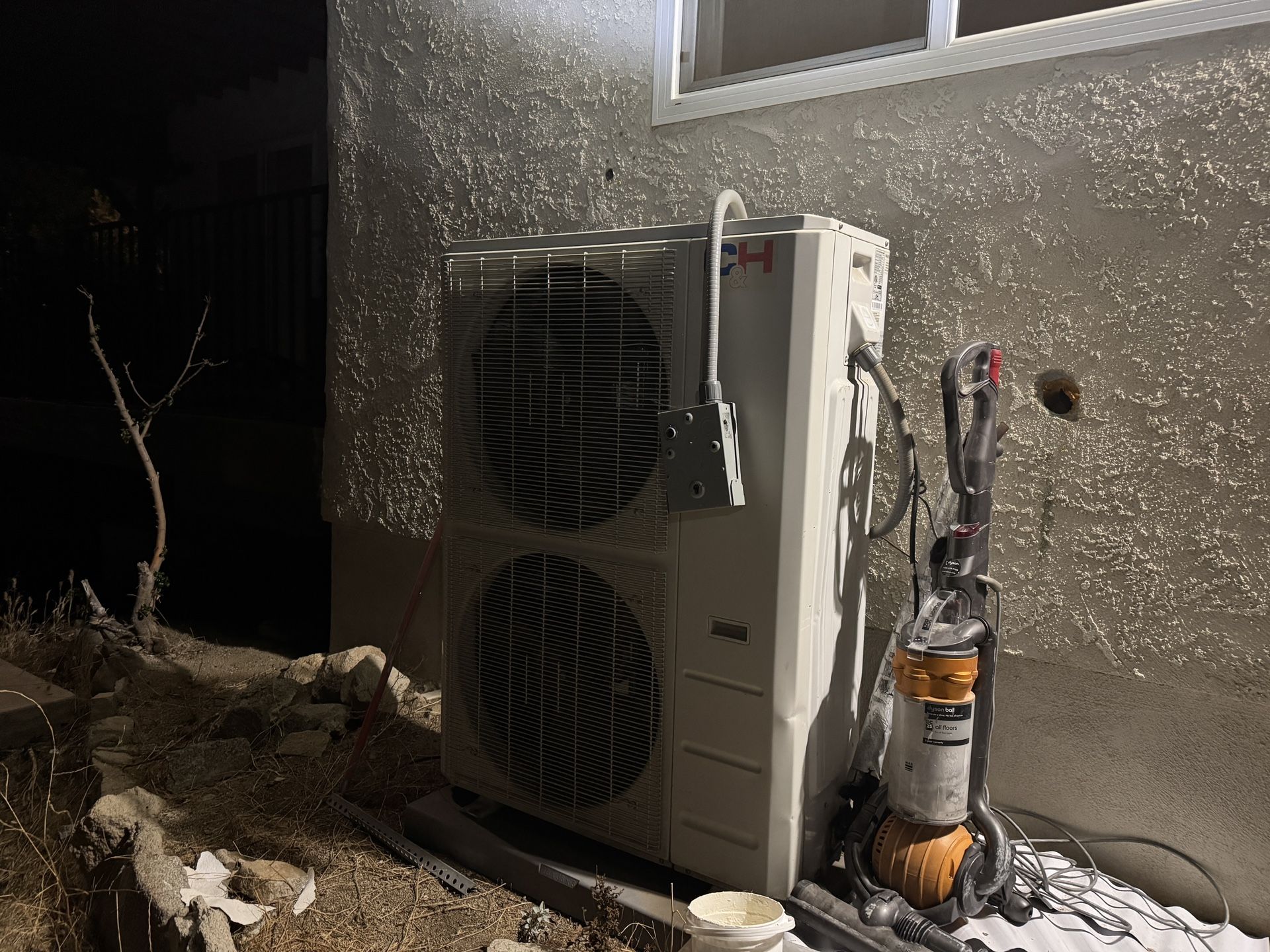 AC Unit