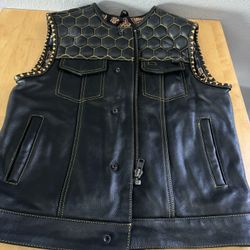 First MFG Co Hornet Men's Club Style Leather Vest