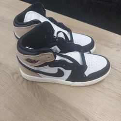Jordan Kids Size 13 C