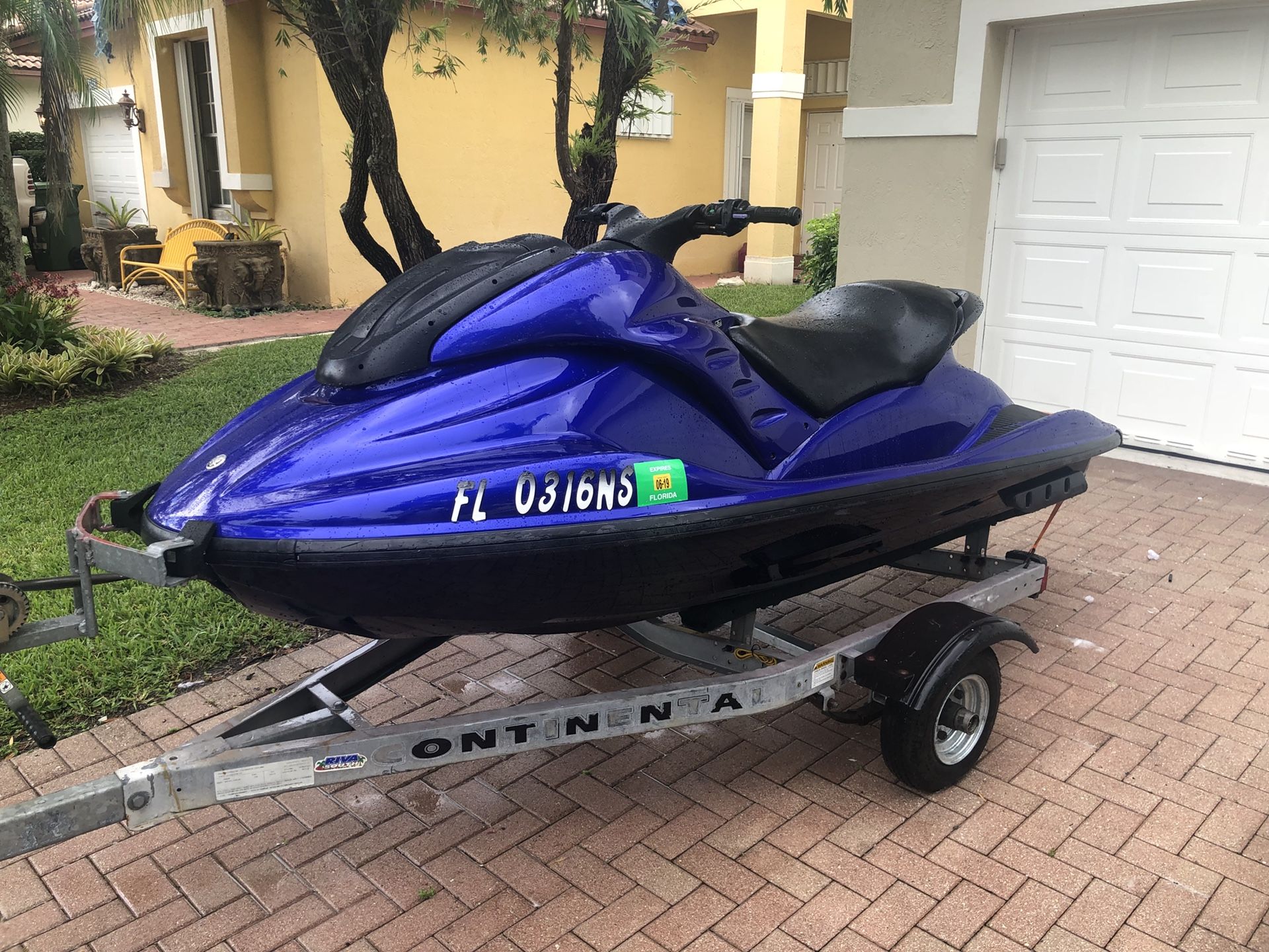 Yamaha GP1300r jetski