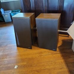 Speakerlab Speakers 