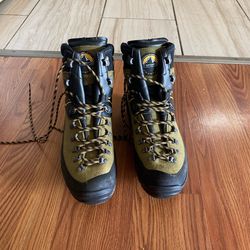 Men Shoes
