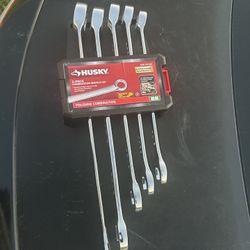 HUSKY XL Combination Wrench Set