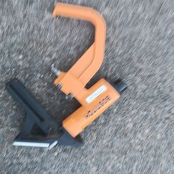 Stanley Bostich Flooring Cleat Nailer. Excellent Condition. Just What is in Pic. for Pick Up Fremont Seattle. No Low Ball Offers Please. No Trades 