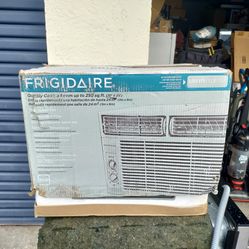brand new Frigidaire 6000 BTU window AC in box original warranty