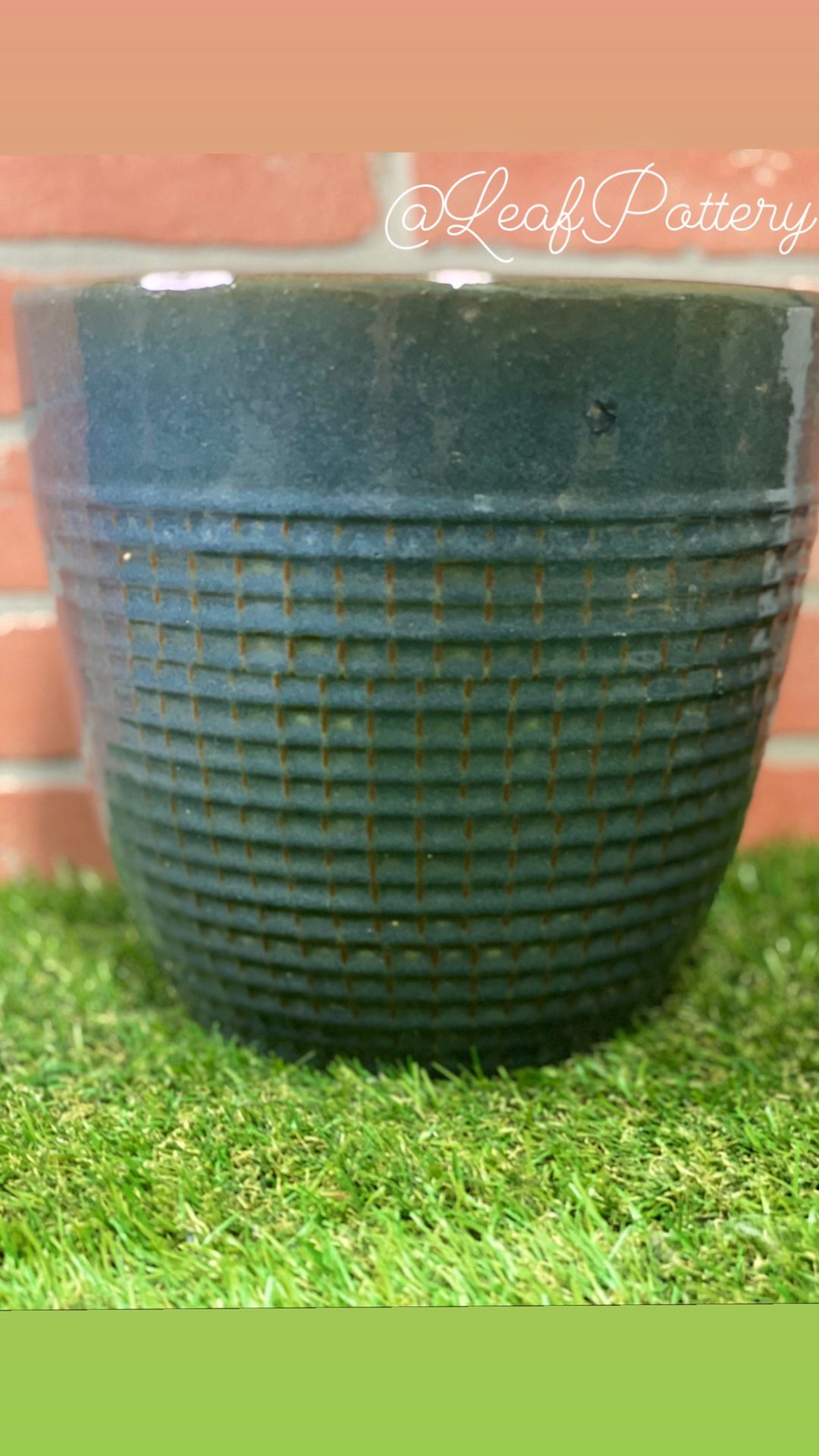 Jerry Ceramic Planter Pot 