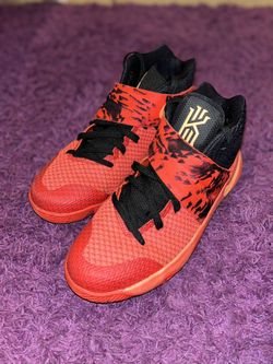 Nike Kyrie 2 Inferno 7y