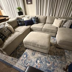 Thomasville Sectional Oatmeal Grey