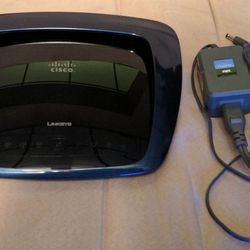 Cisco-Linksys WRT610N Simultaneous Dual-N Band Wireless Router